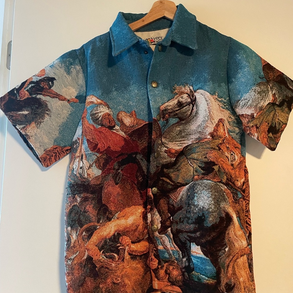 VeryRare Art Print Tiger Hunt woven  Print Shirt - SIZE Small (oversized fit)